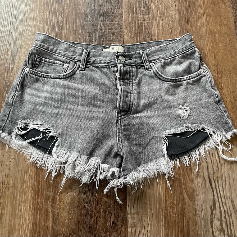 We The Free black denim distressed shorts 29